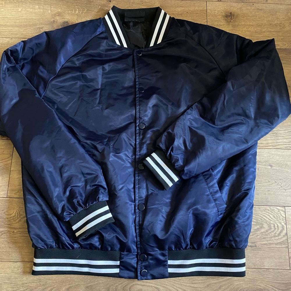 Men’s Bomber Jacket XL Classic Padded Relaxed College Baseball Varsity Coat